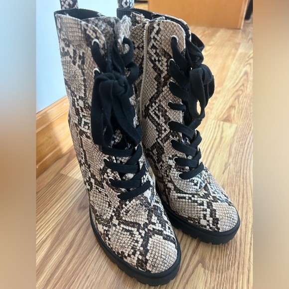 Steve Madden snake print lace up booties - Picture 2 of 6
